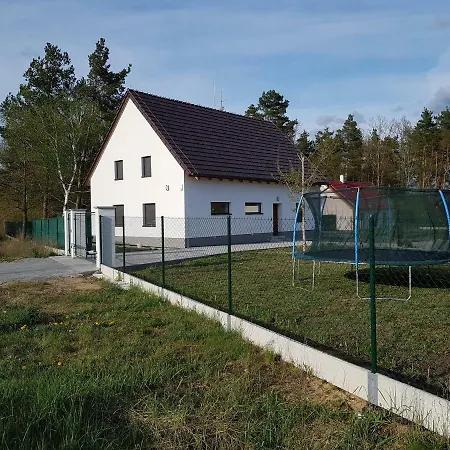 U Reky Luznice Βίλα Třeboň